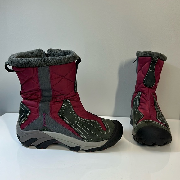 Keen Shoes - Keen Betty Winter Boots Size 8